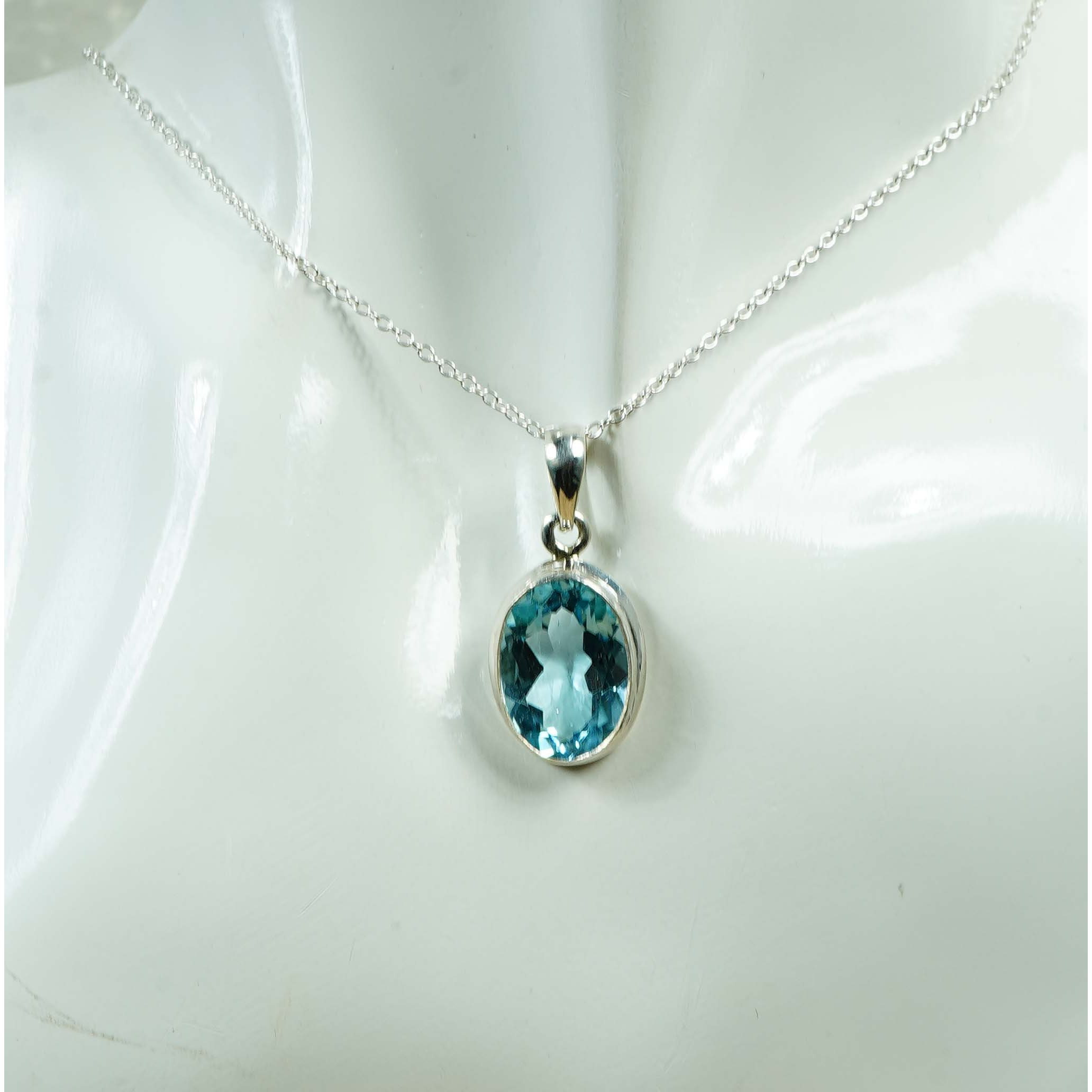 Swiss Topaz 925 Sterling Silver Pendant Necklace for Women